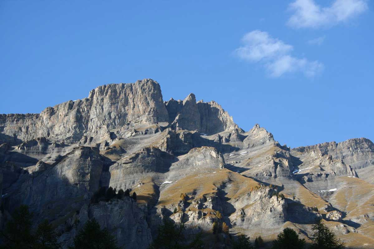 Photographie de la Gemmi en été, une magnifique montage surplombant Leukerbad